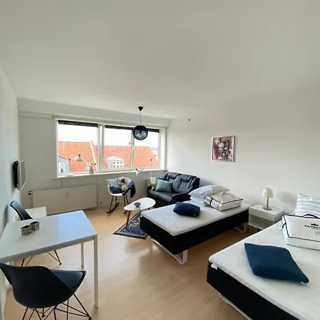 Apartment Tordenskjoldsgade 1. 2 Sal Dor 1